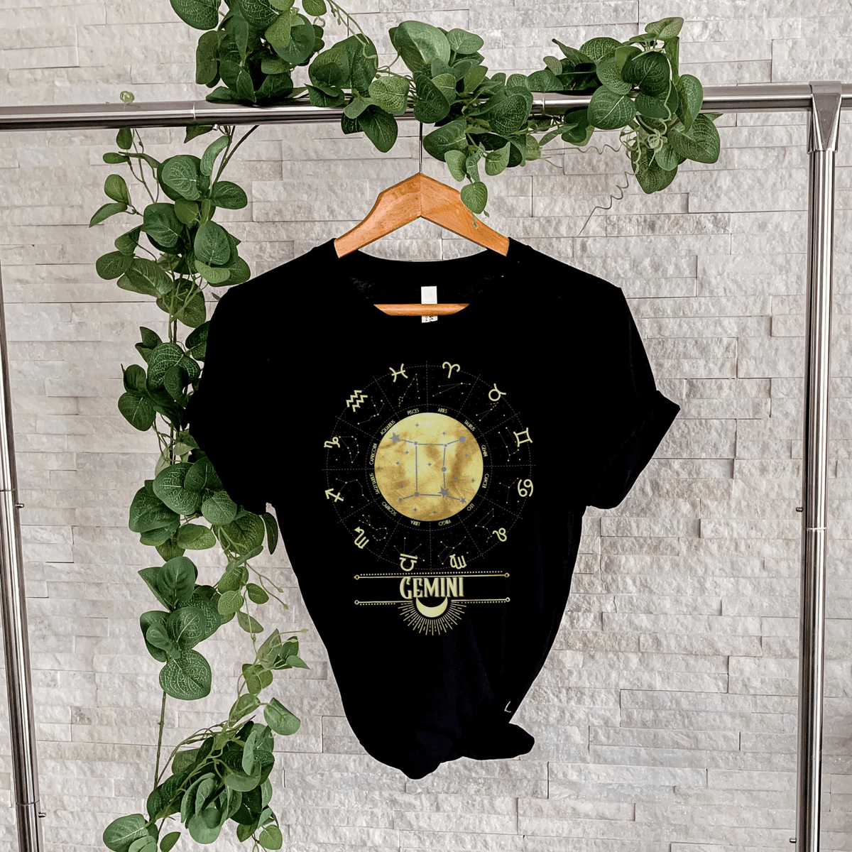 zodiac tshirt, gemini tee, horoscope, birthday t-shirt, gift for gemini, gift for her, May birthday gift, June birthday gift, May girl, June girl, Gemini girl, Gemini birthday, Gemini zodiac, Gemini horoscope, Astrology, Gemini sign, Zodiac constellation, horoscope shirt, gift for Gemini